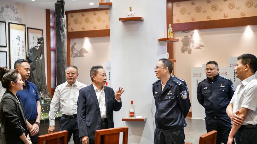 继续了解4月14日15