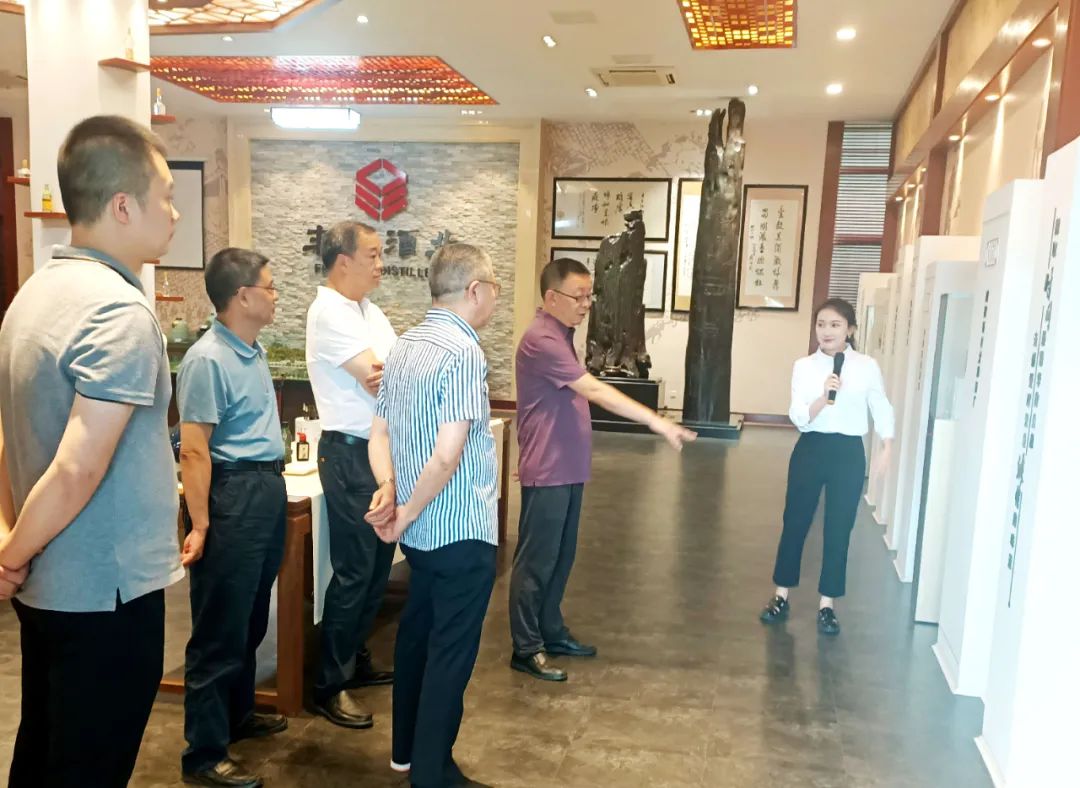 四川发展靠谱的滚球新手怎么玩总经理助