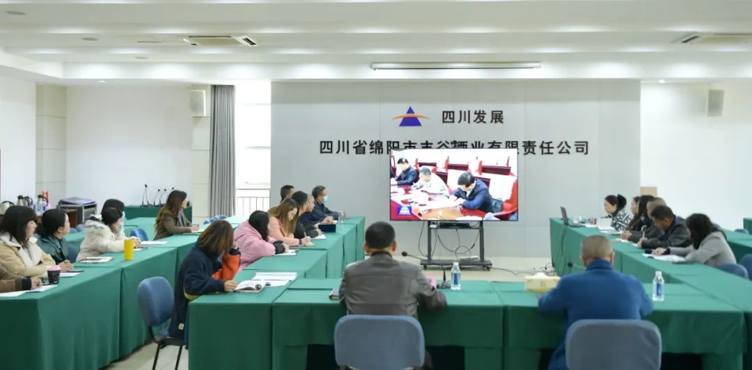 继续了解丰谷酒业选派的4名参赛选手