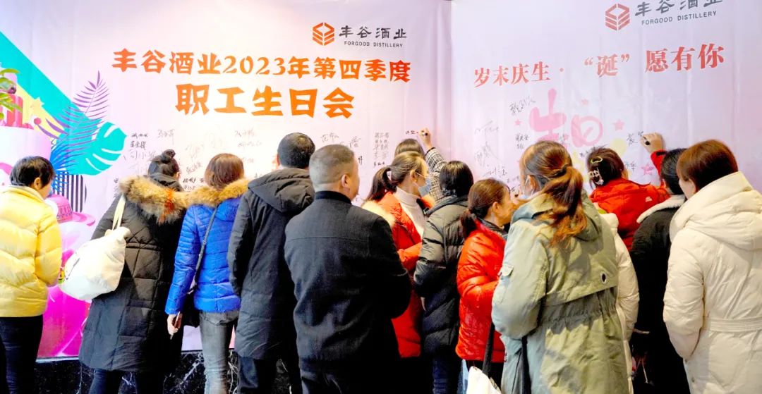 副总经理雷光剑陪同检查