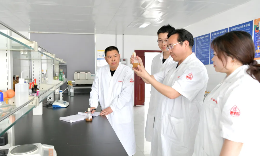 丰谷酒业召开庆祝中华全国总工会成立1