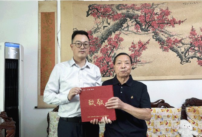 引领靠谱的滚球app下载携手利物浦开